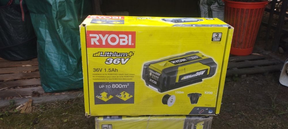 RYOB I -robot koszący