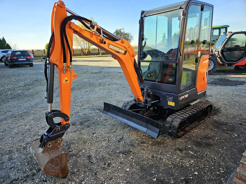 Minikoparka Doosan dx19.Rok 2015.Waga 2tony. Jcb.kubota takeuchi.bobca