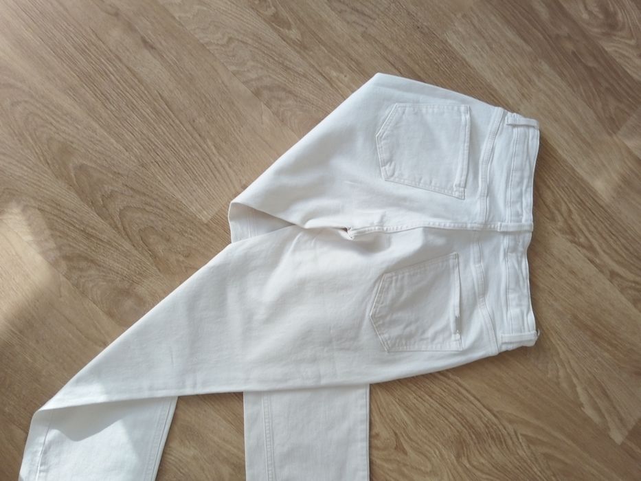 Spodnie jeansy damskie rozmiar 38 firmy Orsay