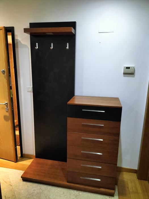 T1 - Disponível 1 Abril