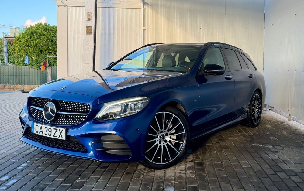 Mercedes-Benz C 300 de AMG Line