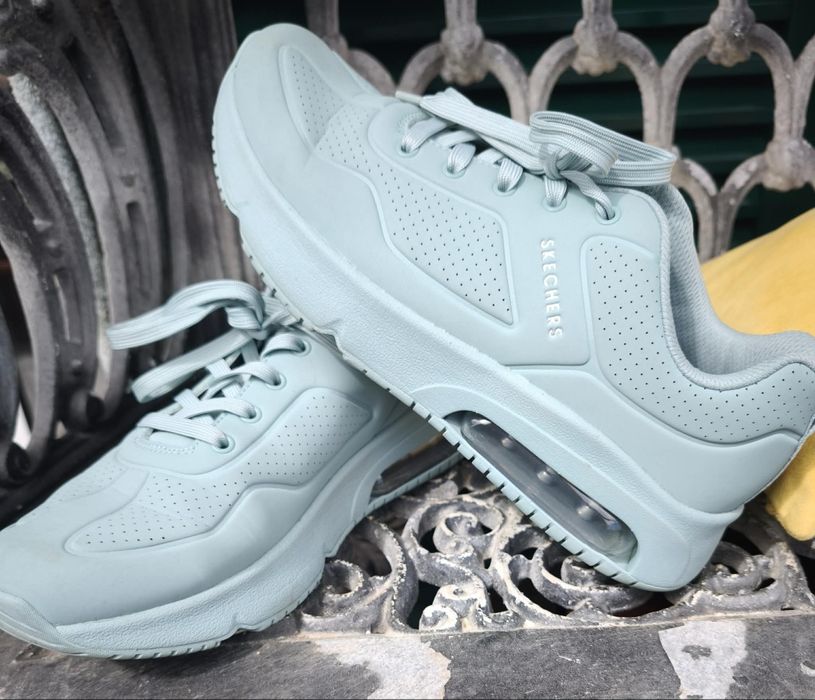 Skechers Menta N°40