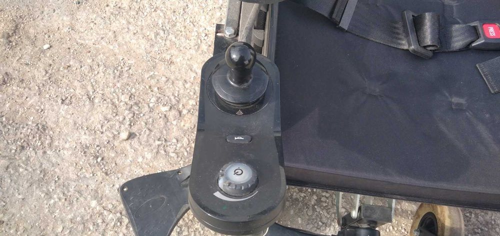 Cadeira de rodas eléctrica