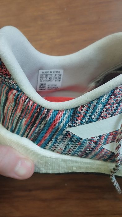 Кросівки adidas 40,5