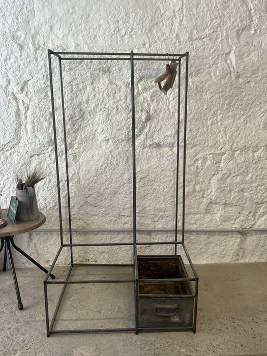 Cabide metal / suporte