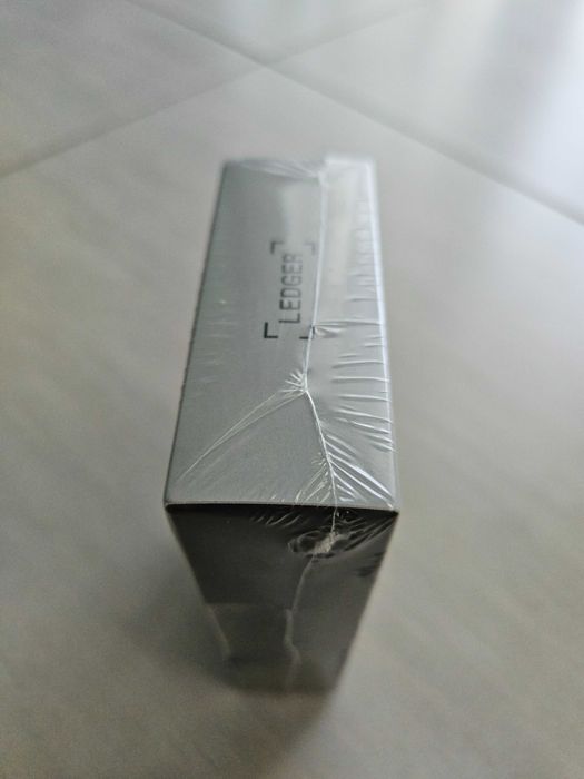 Ledger Nano S Plus Sealed64354215703427122