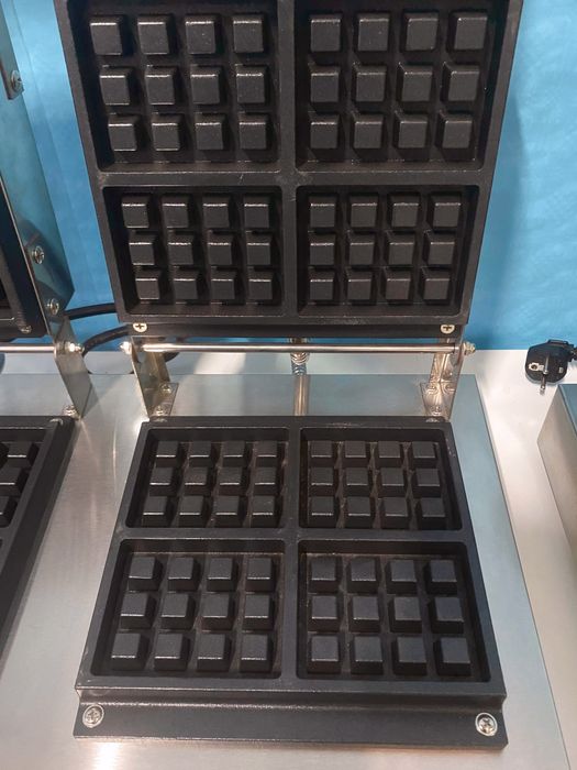 Máquinas de fazer Waffles Elétricas em Promoção