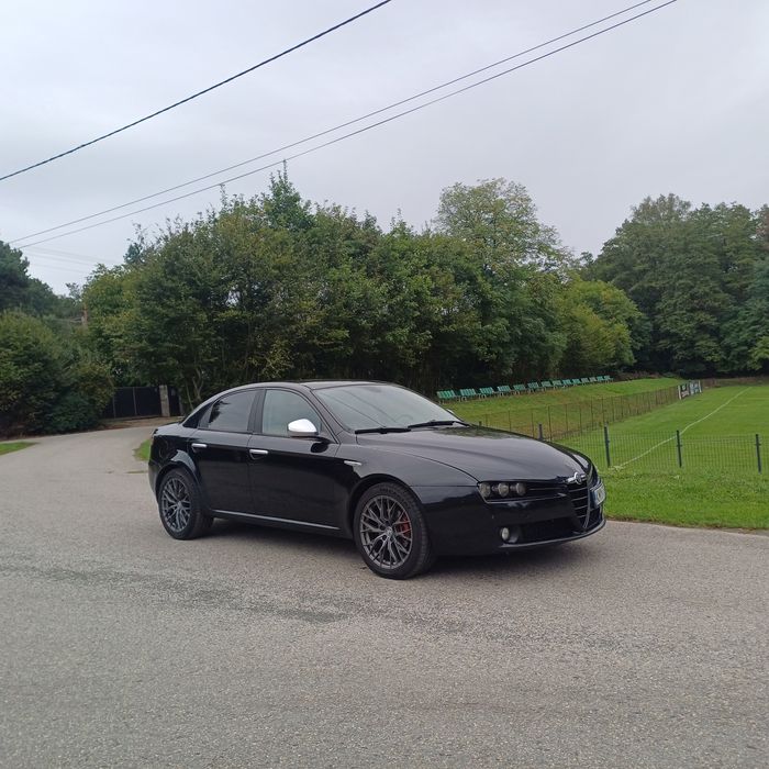 Alfa Romeo 159