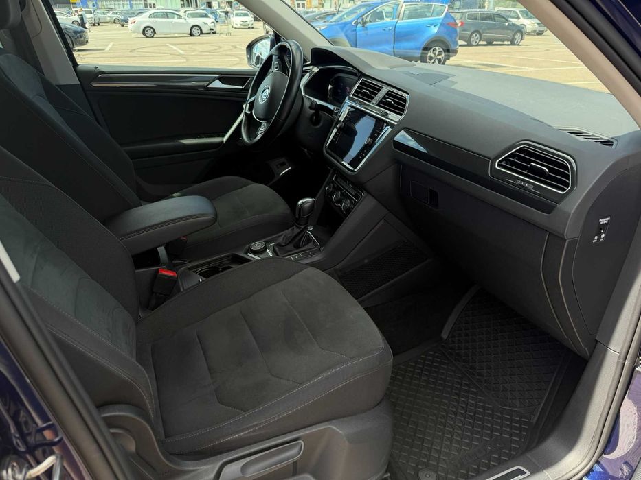 Volkswagen Tiguan 2019 VIN WVGZZZ5NZLW824853 фото оголошення 11 з 16