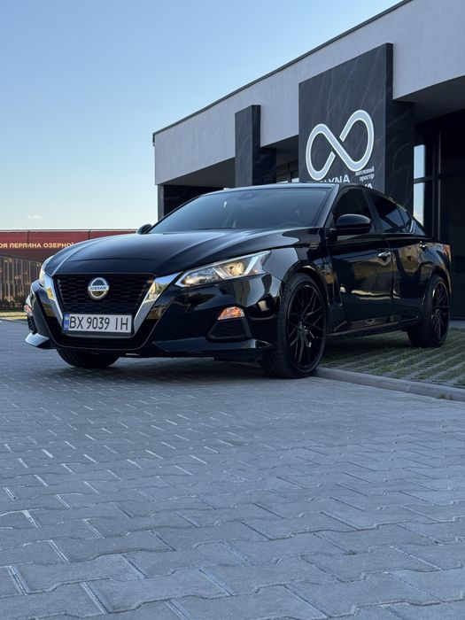 Nissan Altima 2022 рік (Можливий продаж в розстрочку)