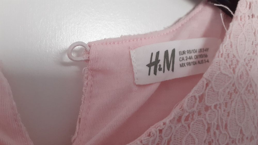 Sukieneczka wizytowa 98-104