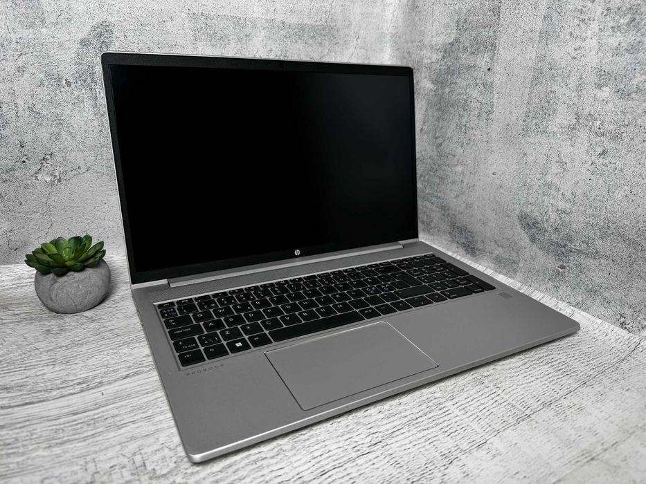 Ноутбук HP ProBook 455 G9 / 15.6" / 6 ядер Ryzen 5 5625U / 16 GB / SSD 256 GB / 15.6" FHD Гарантія 9 міс