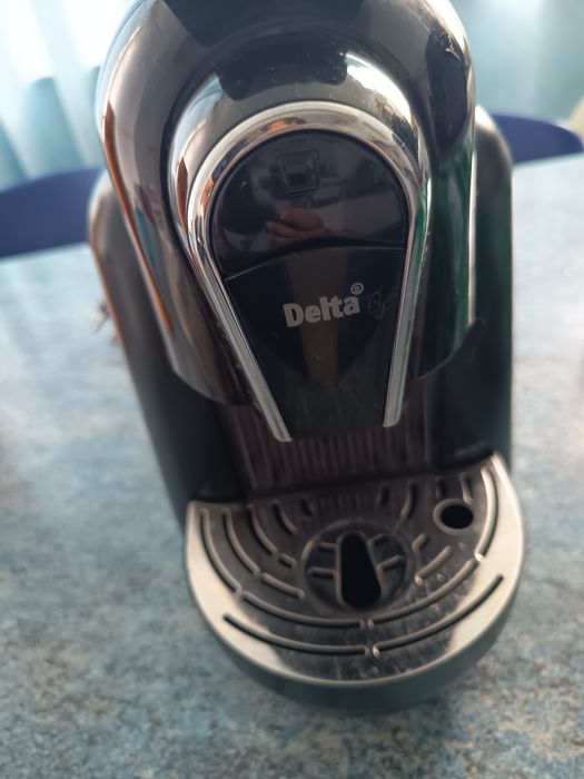 Cafeteira Delta usada em bom estado