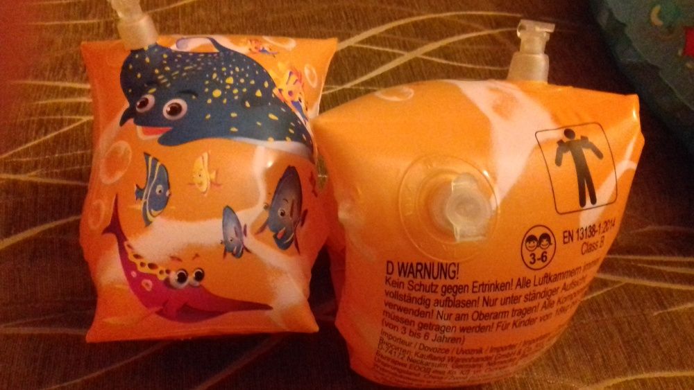 Zestaw dmuchańców: rękawki,koło,piłka plażowa dla dzieci