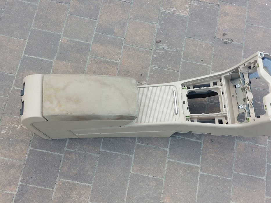 vw passat b7 cc podłokietnik komplet
