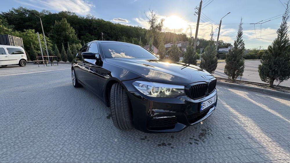 BMW 5 Series 2018 VIN WBAJB1C53JB374617 фото оголошення 2 з 8