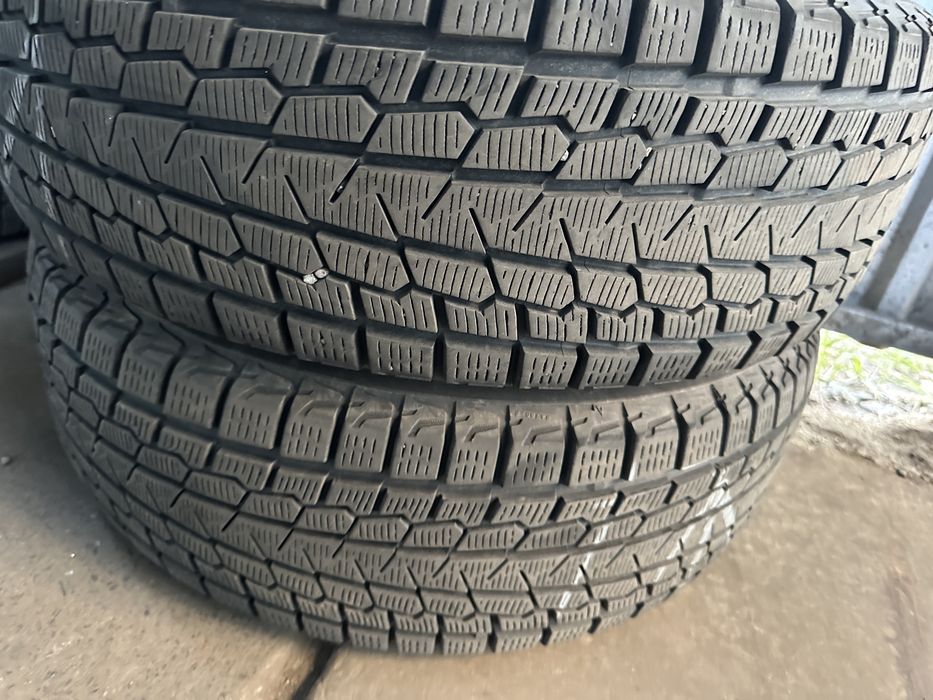 YOKOHAMA ice GUARD iG30 255/40R19 19インチ スタッドレス 4本 バリ溝 VW/ティグアン audi/A6/A6アバント/Q3等　(VTF500) クレジットカード QRコード決済可能 25年製 日本製 255/40R19 100Q XL ヨコハマタイヤ iceGUARD 7 IG70A