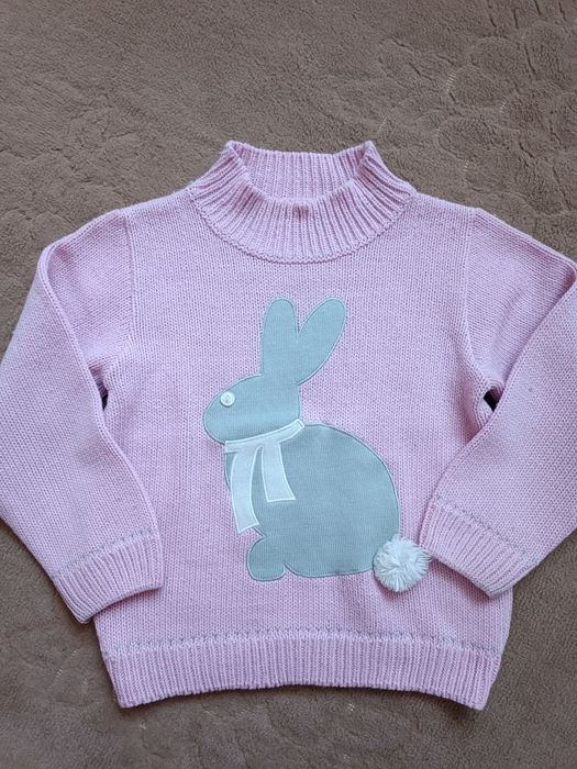 Тепленька кофта з зайчиком