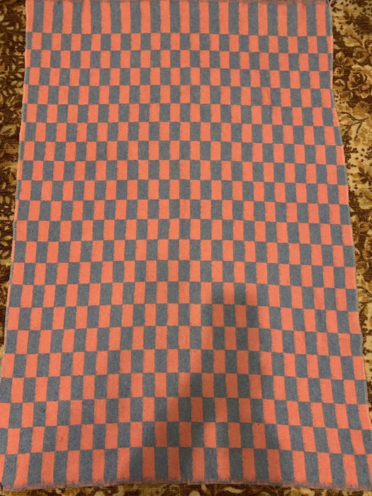 Продаються різні ковдри