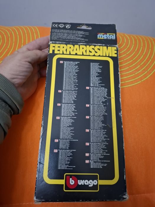 FERRARI burago..