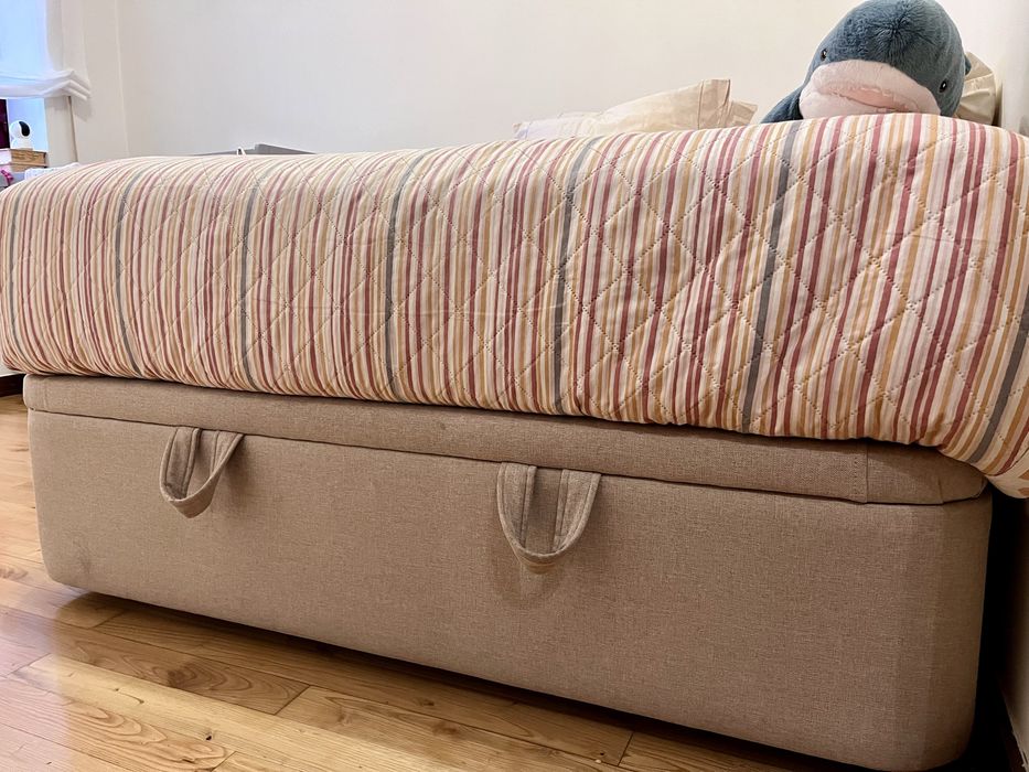 Cama / Sommier com colchão