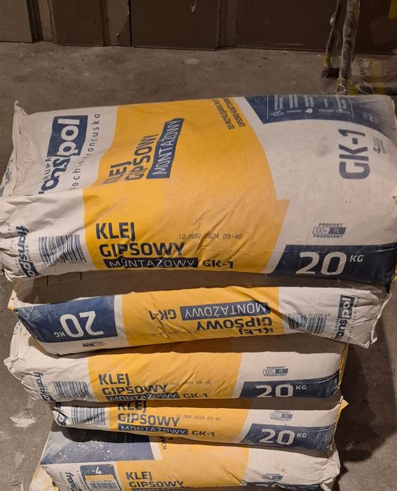 Klej gipsowy montażowy