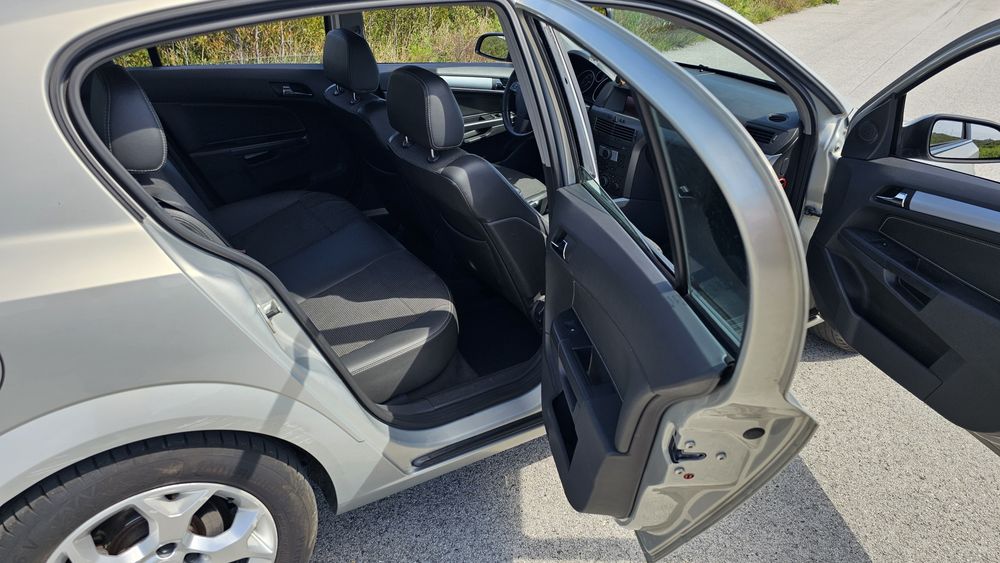 Opel Astra H 2007