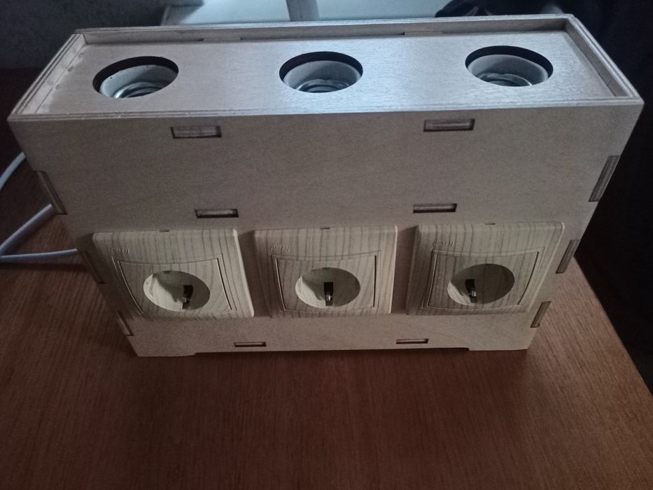 Продам смарт зарядное, зарядка для гаджетов