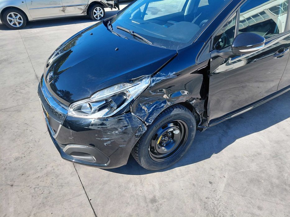 Peugeot 208 1.2 PureTech  2019 Nacional