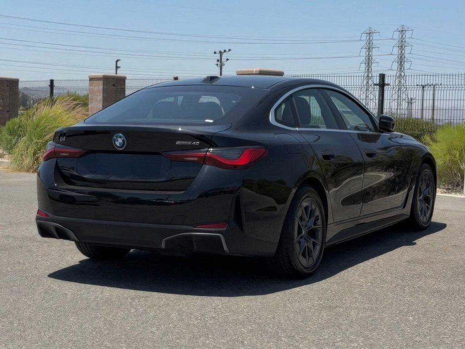 BMW I4 Edrive40      2022