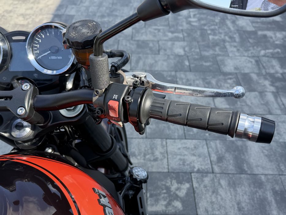 Kawasaki z 900 rs
