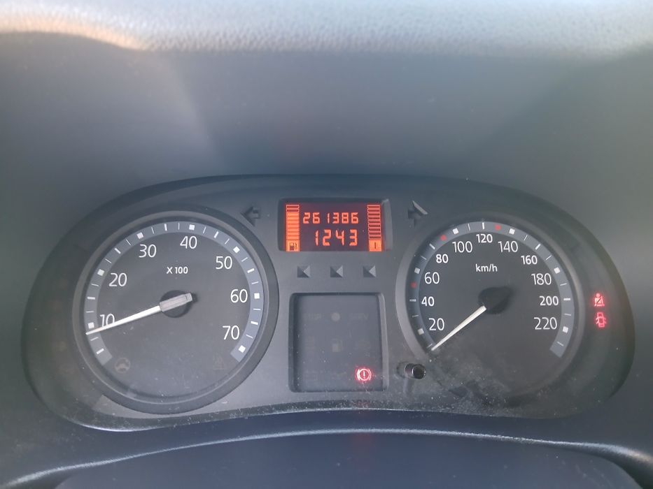 Renault clio 2006 1.5 dci storia