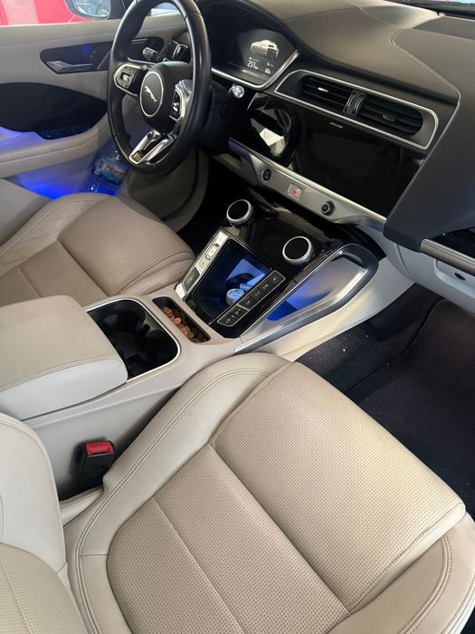 Jaguar i-pace evo 400