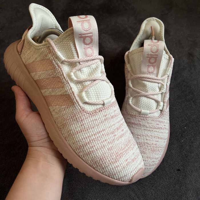 Жіночі кросівки Adidas anunturi pantofi sport in 1. P. 42. Ідеал!!!