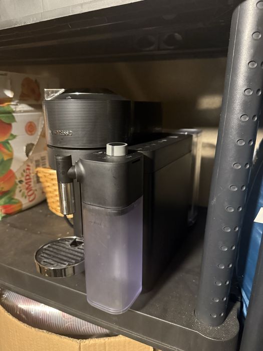 Maquina de cafe nespresso