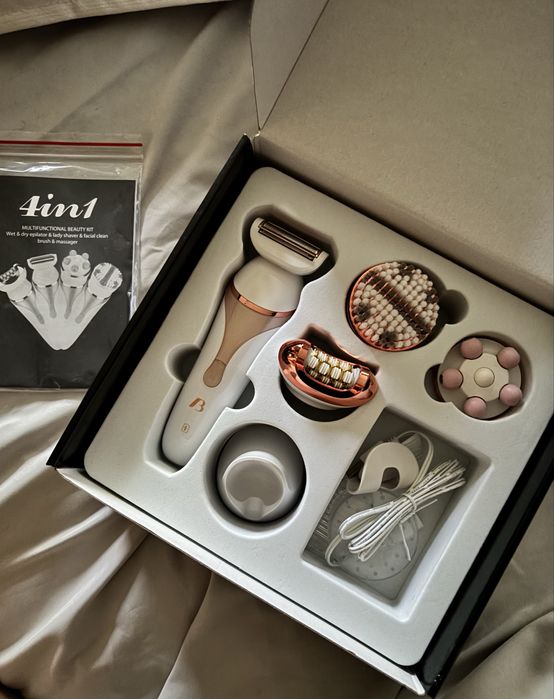 Zestaw akcesoriów kosmetycznych 4 w 1