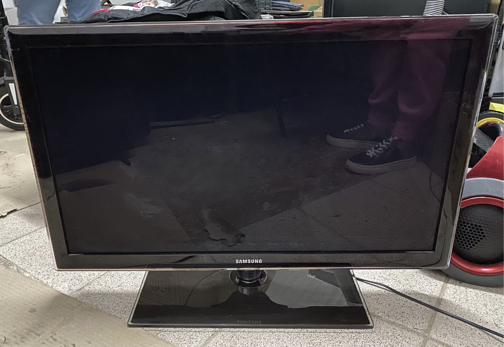 Телевізор Samsung UE32D5707RK