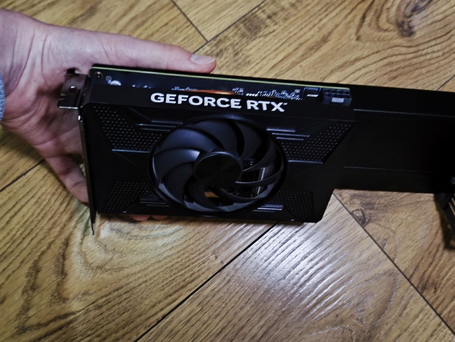 NVIDIA GeForce RTX 4060 8GB