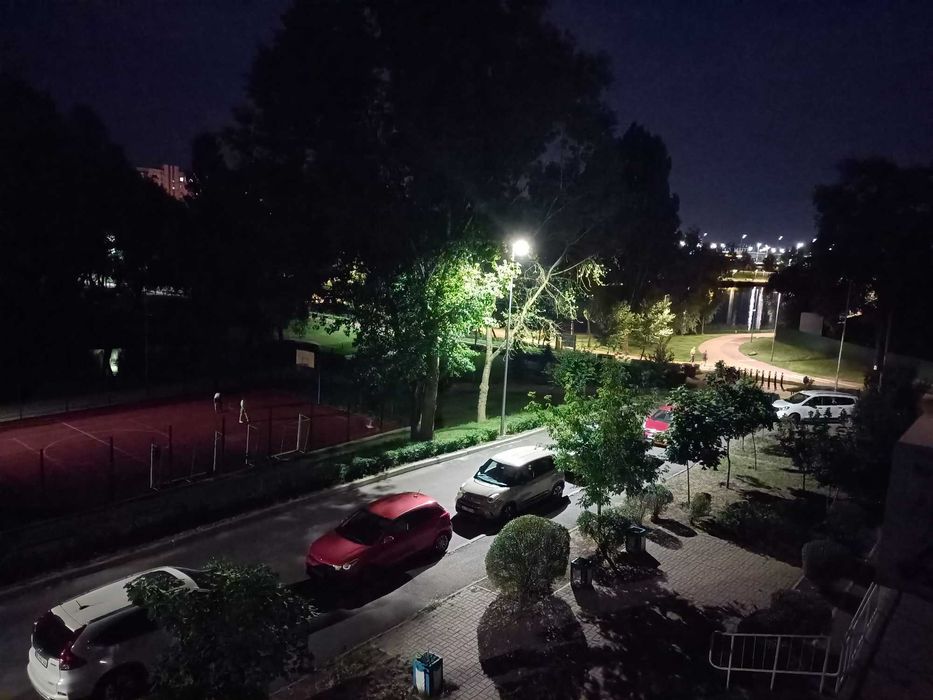 Погодинно, подобово - 3 поверх Маяковського 1 В у парка, для 5 людей!