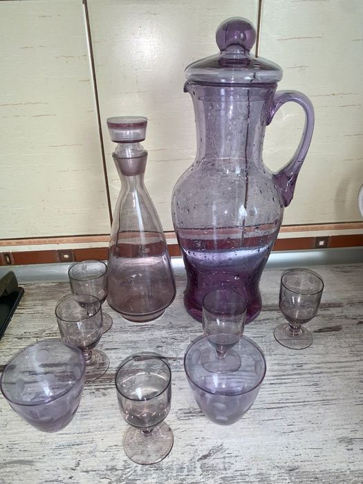 Ваза рюмки графин кувшин  цветное стекло