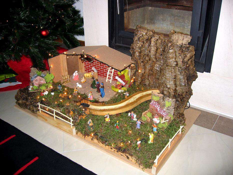 Vendo Presépio em Cortiça e Madeira