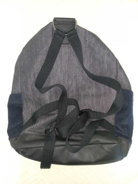 Mochila de feminina de  marca Dakine