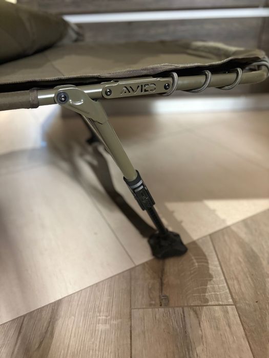 Łóżko karpiowe  avid benchmark leveltech