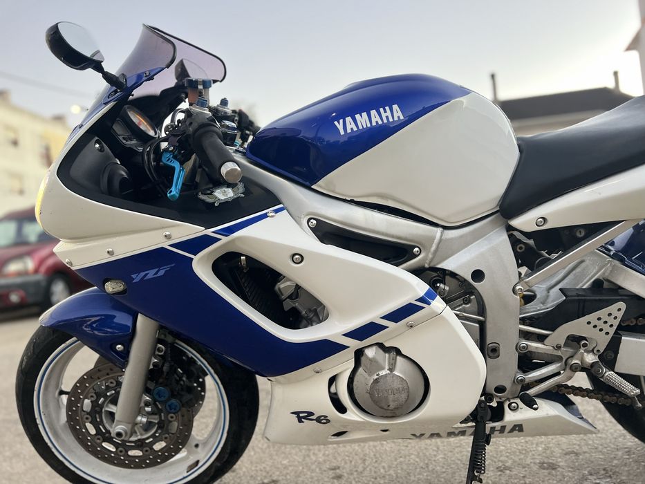 Yamaha R6 - YZF