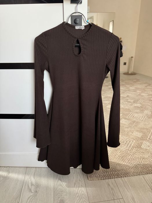 Продам сукні та джинси