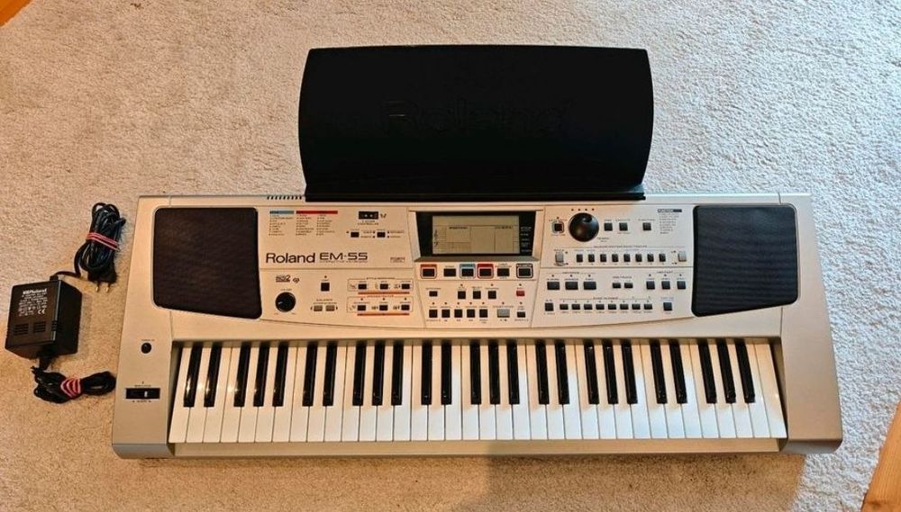 Синтезатор Roland EM-55