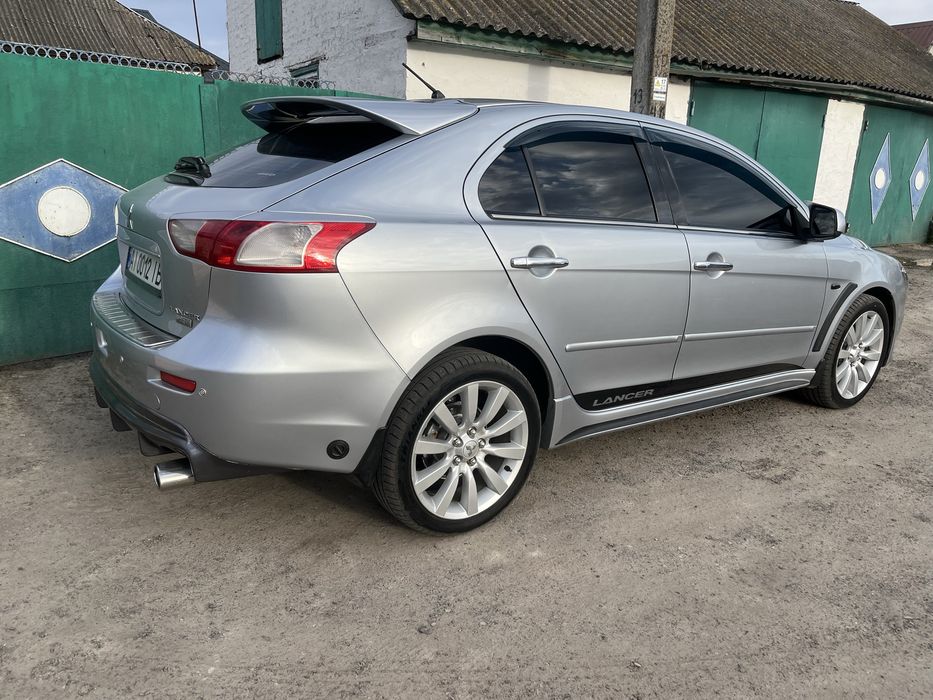 Mitsubishi lancer x
