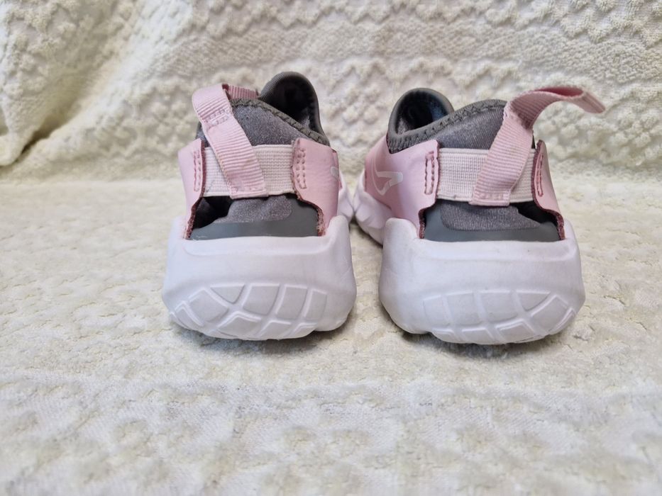 Кросівки Nike  22 см