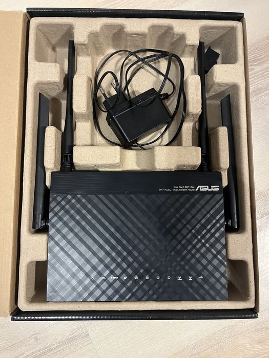 Router Asus DSL-AC52U