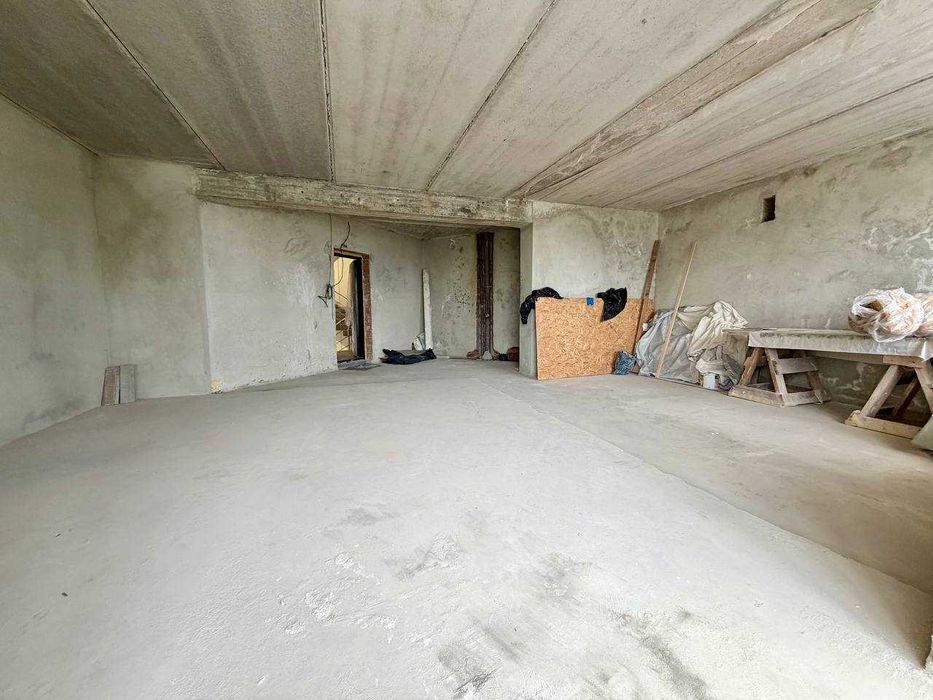 Велика 1-кім квартира в новобудові /м.Трускавець